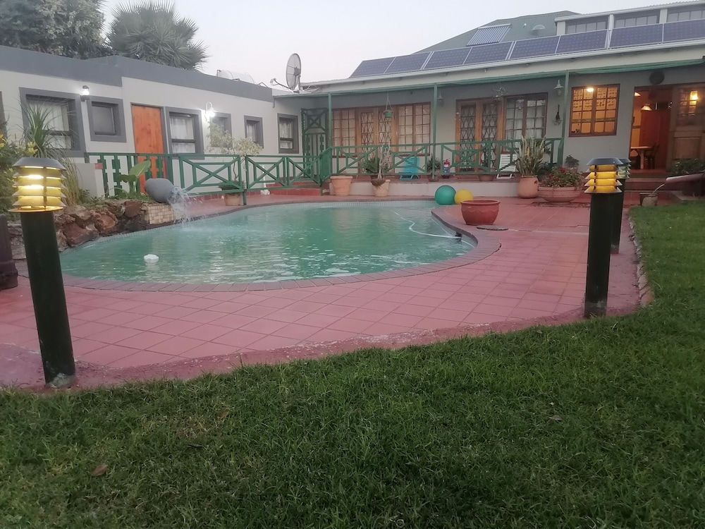 Valleycenter GuestLodge