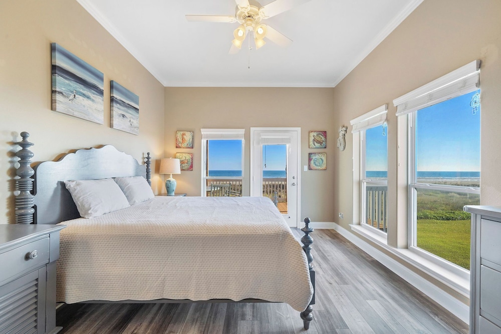 Beach Heaven by Ryson Vacation Rentals