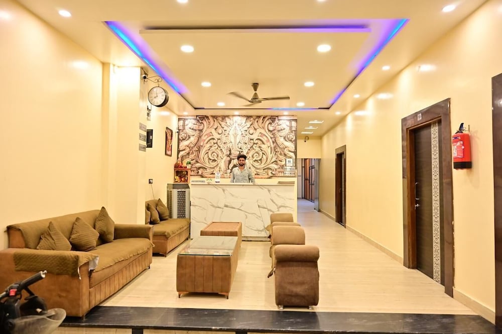 Hotel Siddhi Vinayak Varanasi