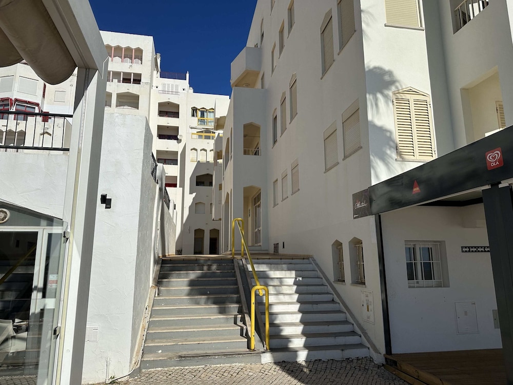 Sea View Quarteira Apartment view 2