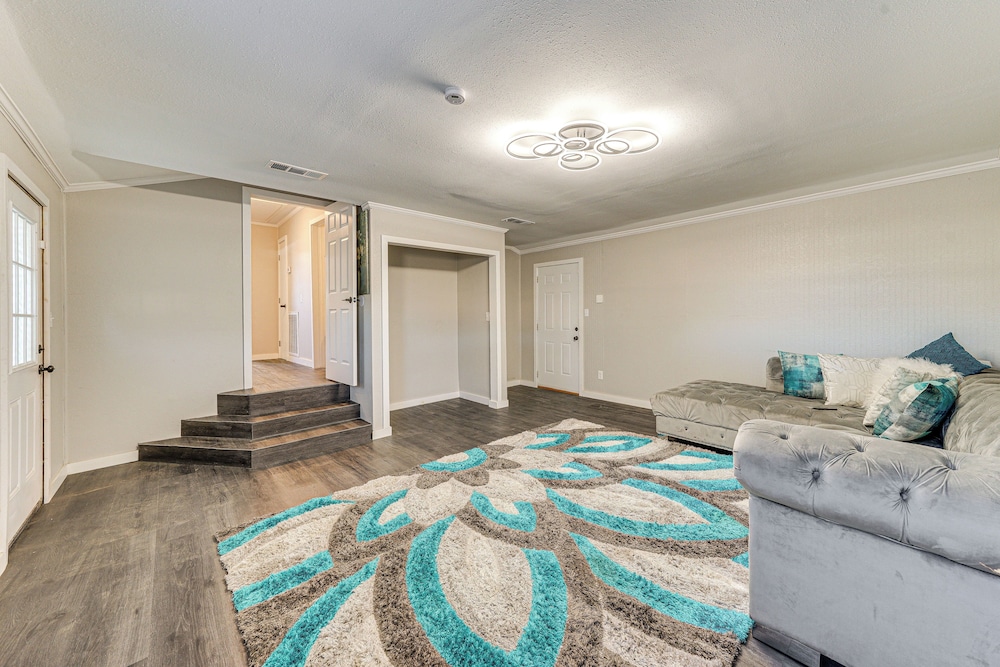 Updated Home 2 Mi to Downtown Texarkana!, photo 20