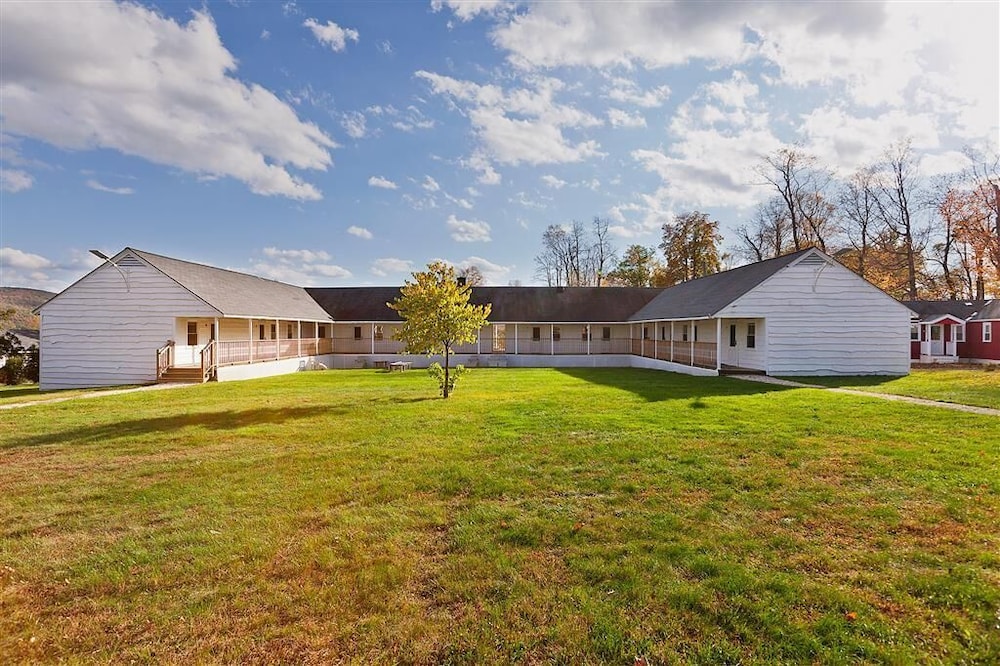 Eastover Estate & Eco-Village