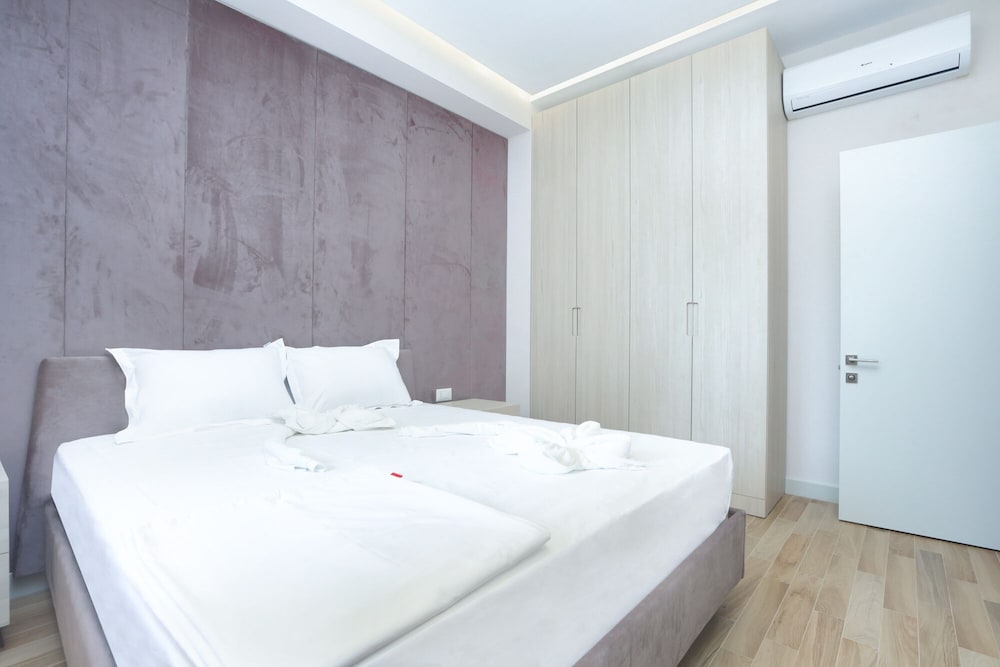 Stay Inn on Buzand Str. 97