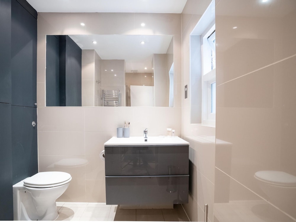 Premier Three Bedroom Bliss City View Shoreditch