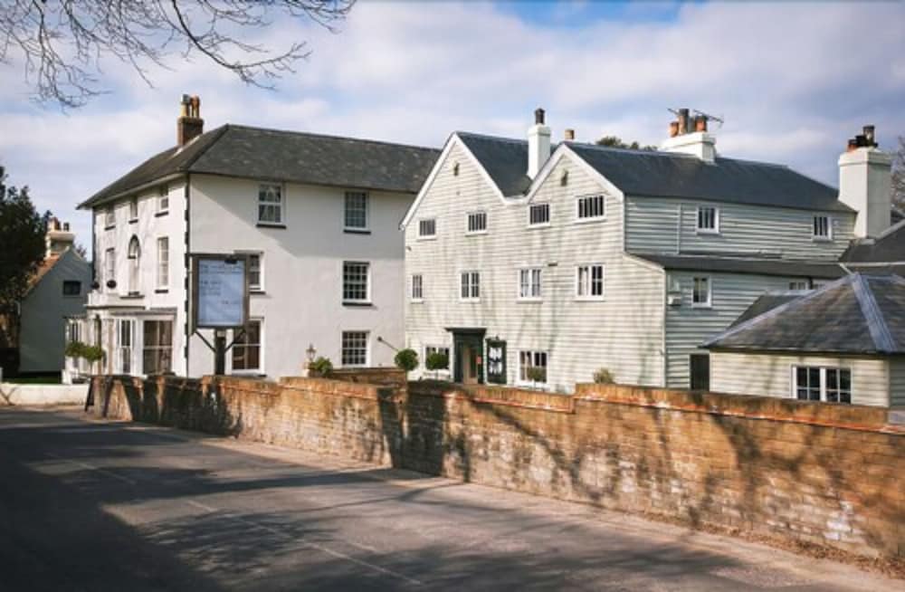 Dover Vacations - The White Cliffs Hotel - Property Image 10