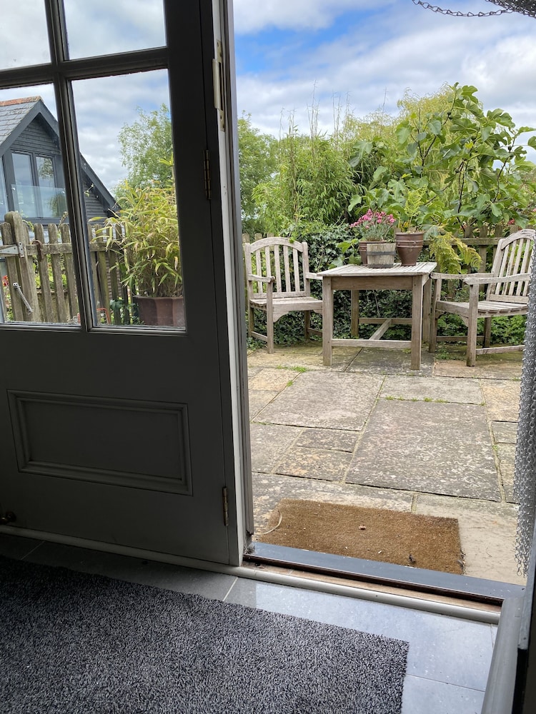 Downton Lodge Country B&B