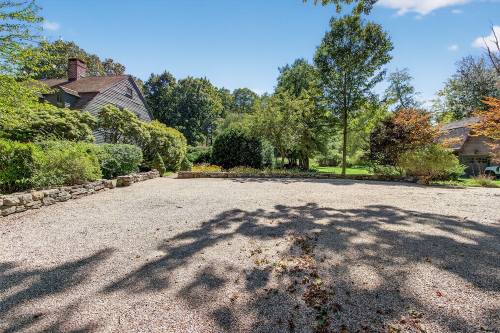 Storybook 330 Year Old Enchanting Estate 5 Bedroom Estate