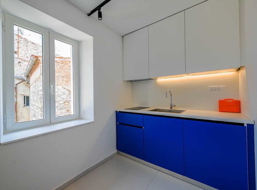 Smart and Cozy Downtown Rovinj Nooks
