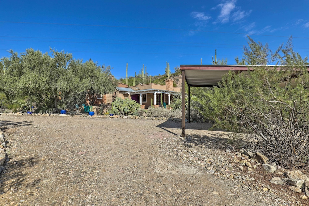 'esperanza' Quaint Tucson Home w/ Hot Tub & Patio view 5