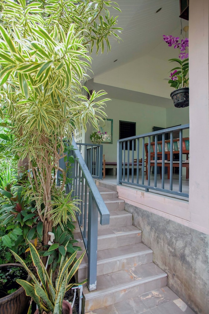 Jaccuzi House 5 pl 200 m From a Beautiful Beach