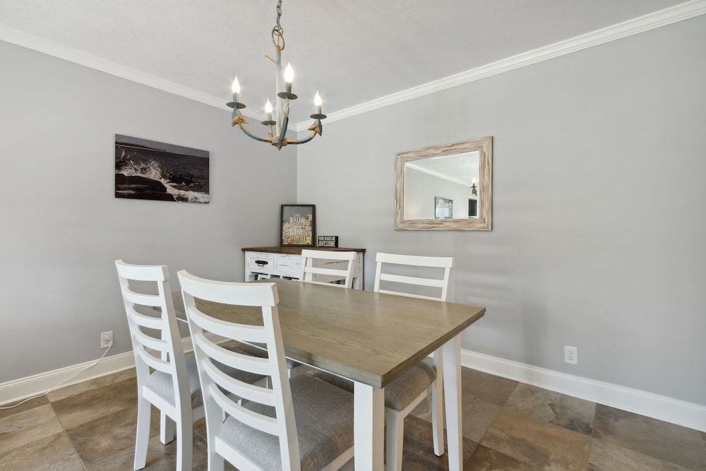 Fernandina Shores 6398 2 Bedroom Condo