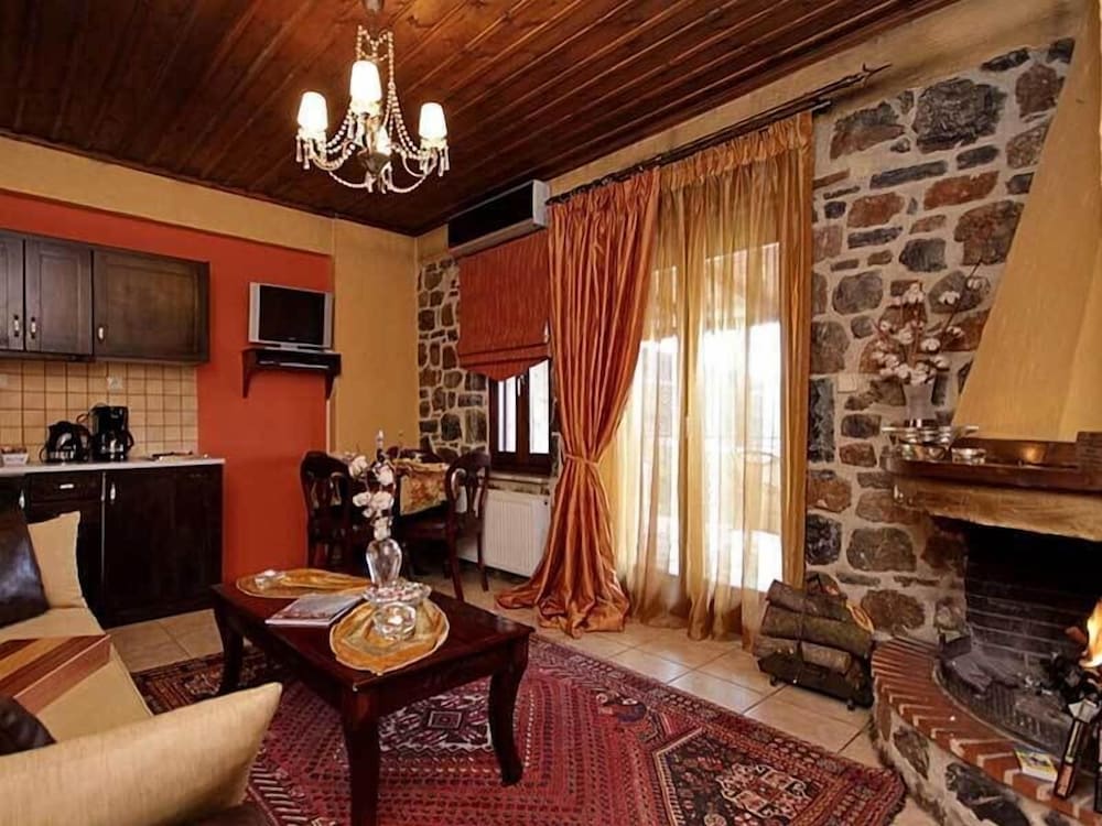 Menalia Villas & Suites