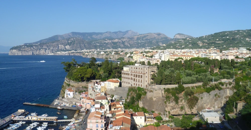 B&B Sorrento Central