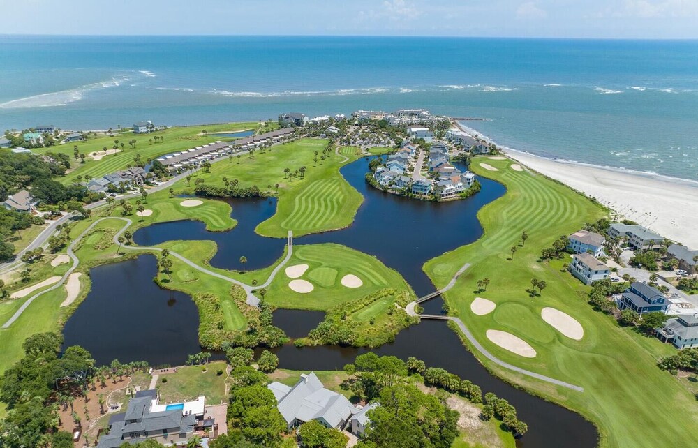 Inviting 3-bed, 3-bath Home Offers Perfect Blend of Comfort and Coastal Charm