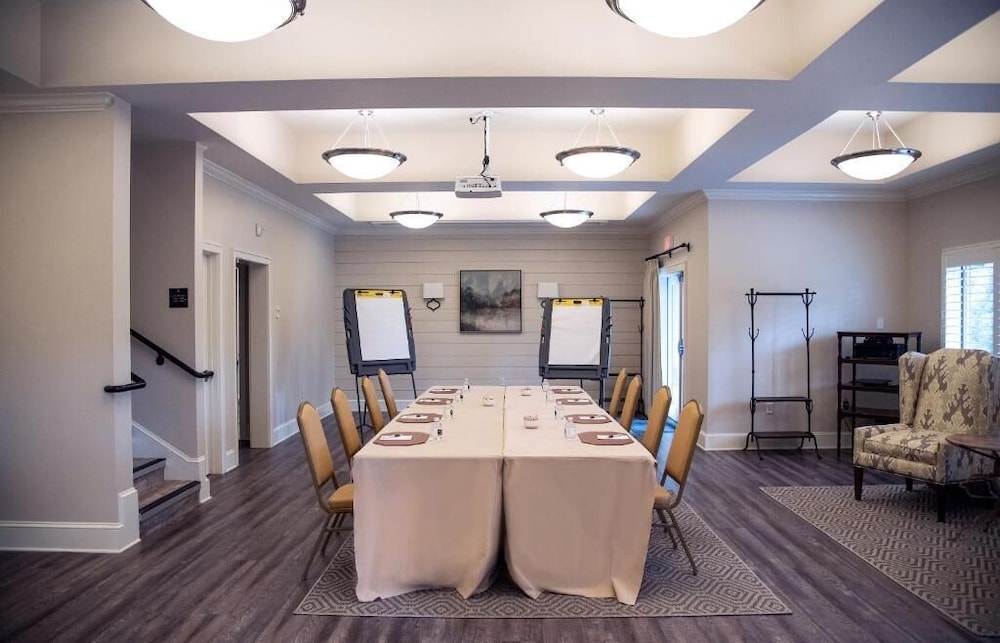 meeting & event spaces