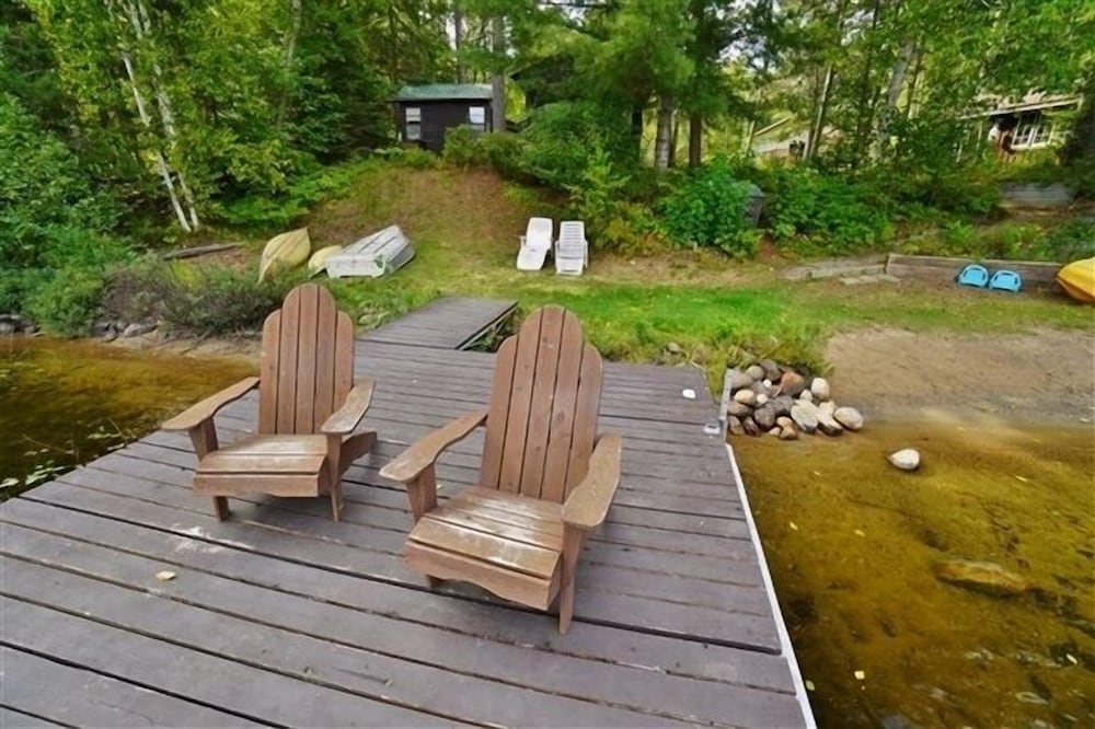 457 Lake St Peter 3 Bedroom Cottage