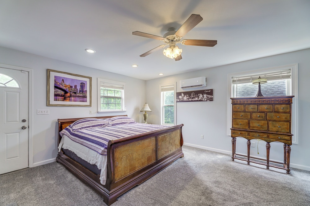 3 Mi to Cincinnati: Covington Home w/ Patio! view 3