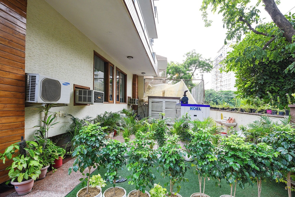 Fabhotel Akashneem