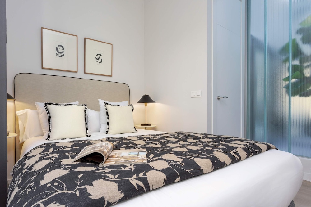 Exclusive 2-bedroom Near the Cathedral. San Matías I