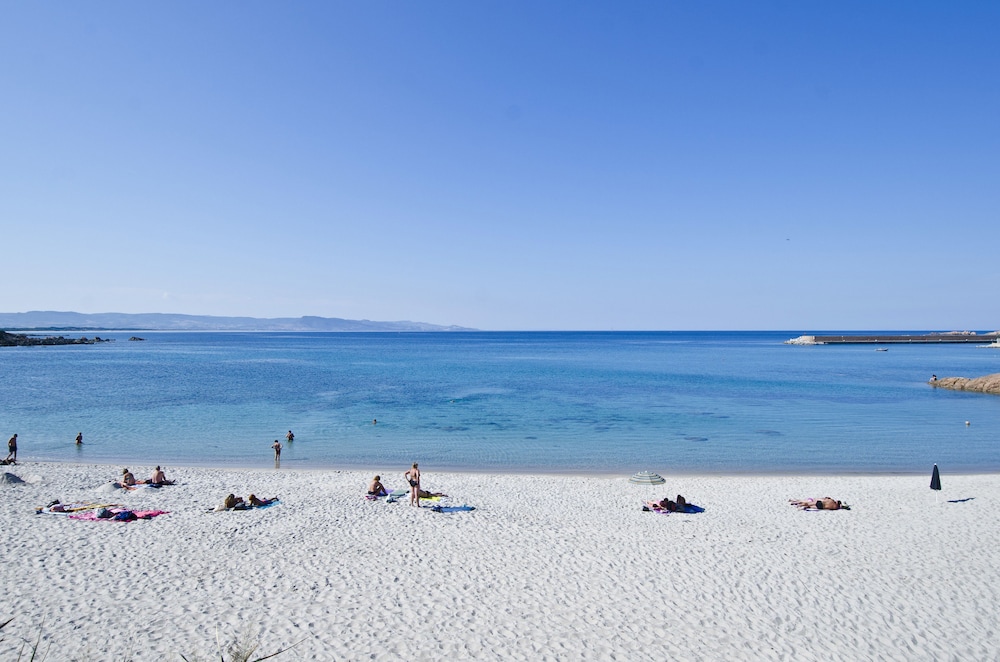 Isola Rossa Borgo Mare - Agenzia Isola Rossa