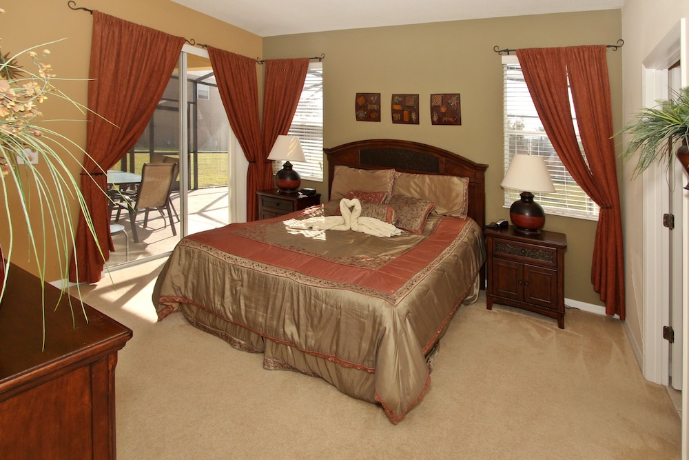 Kissimmee Vacation Homes view 5