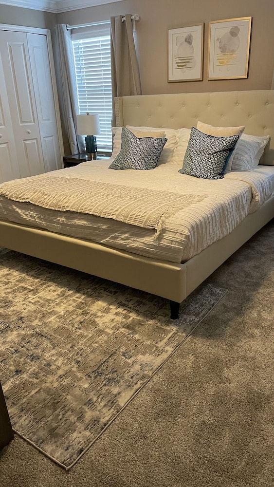 1094ssp-the Retreat At Championsgate 4 Bedroom Home by RedAwning view 3