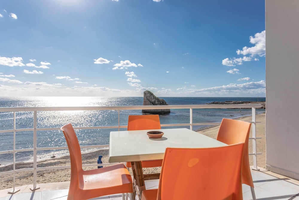 Appartamento Torre Pali sulla spiaggia view 3