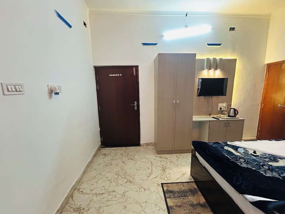 Divya Darshan Stay