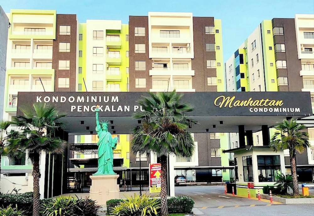 Ipoh Manhattan Free Waterpark 3BR 8pax Family Suite Mha308 by City Home Empire