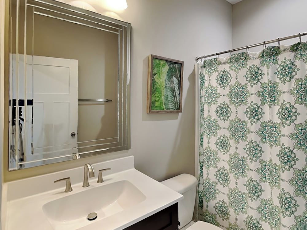 Shore Sounds Fun by Topsail Realty
