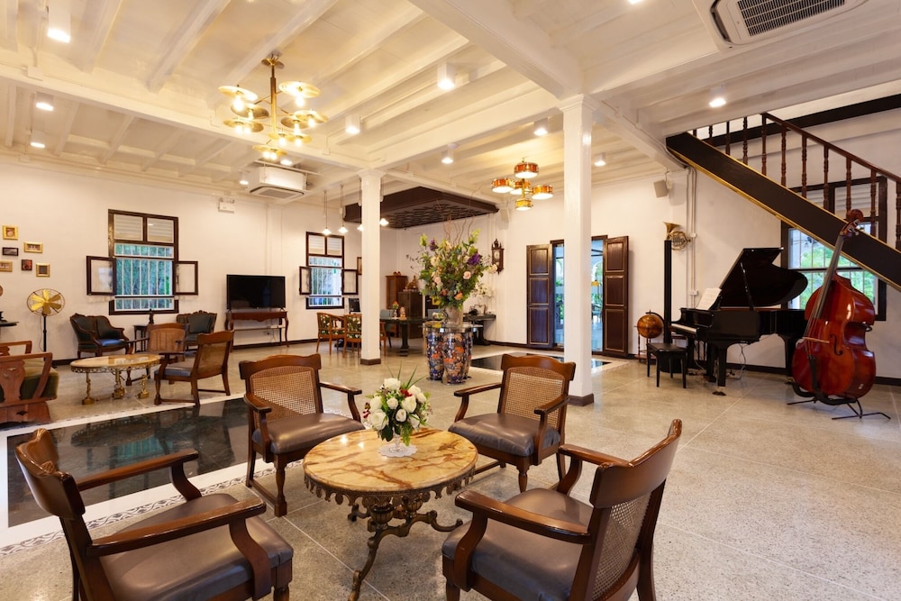 Sound Gallery House - Hostel