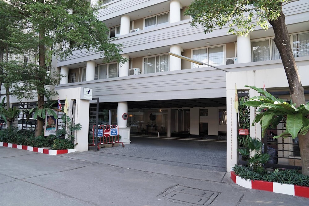 Peaceful and Quiet Apartment on Changklan Road