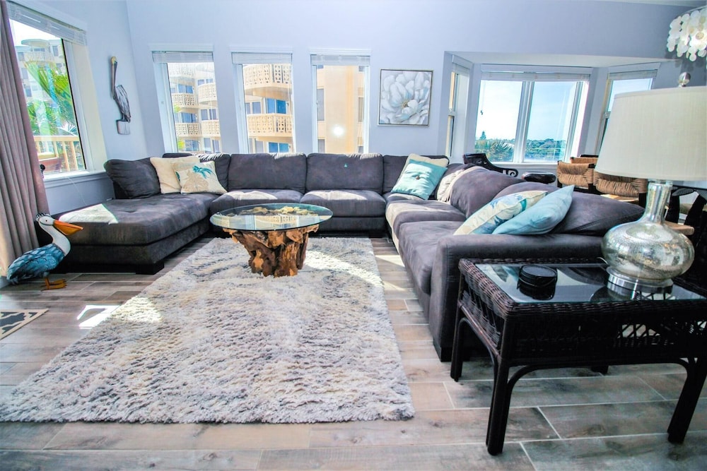 Atlantic Villas 303
