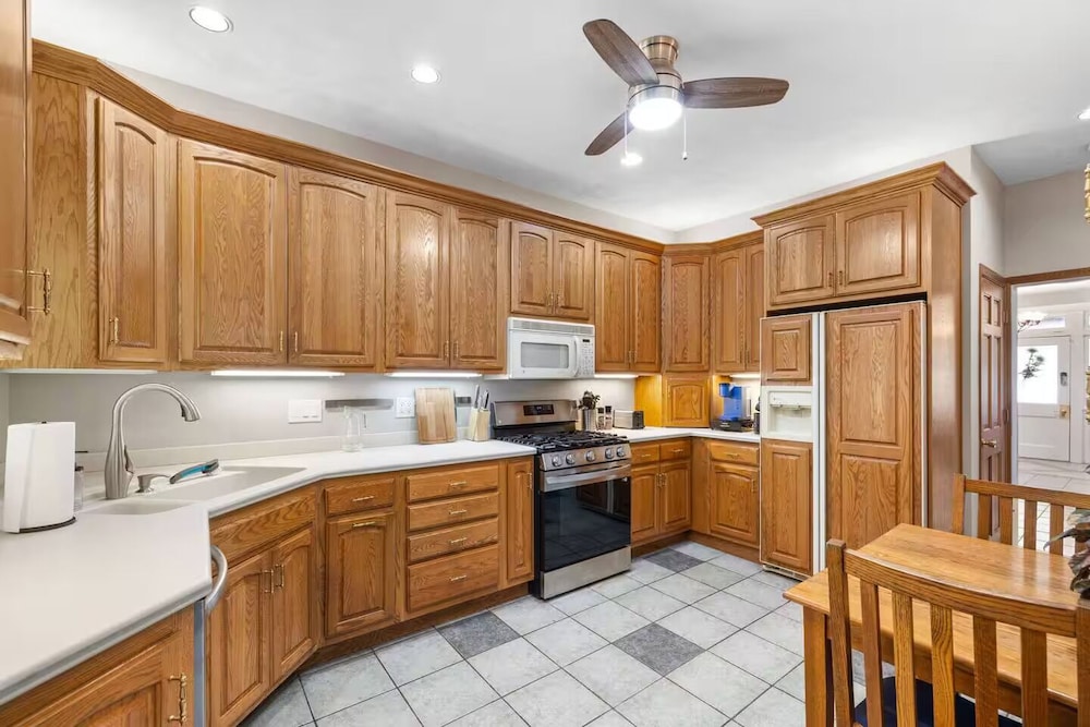6BDRM with Hot Tub - Mt. Wash