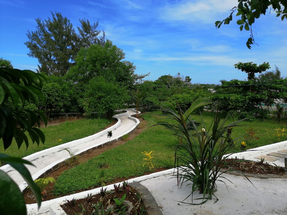 Pemba Paradise