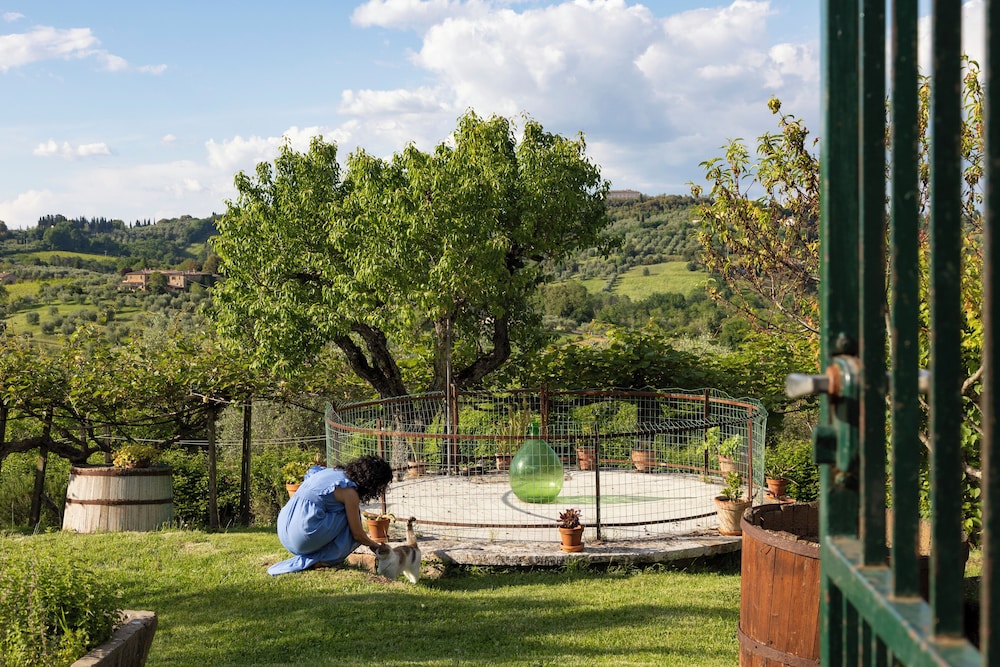 Borgo Villa Certano