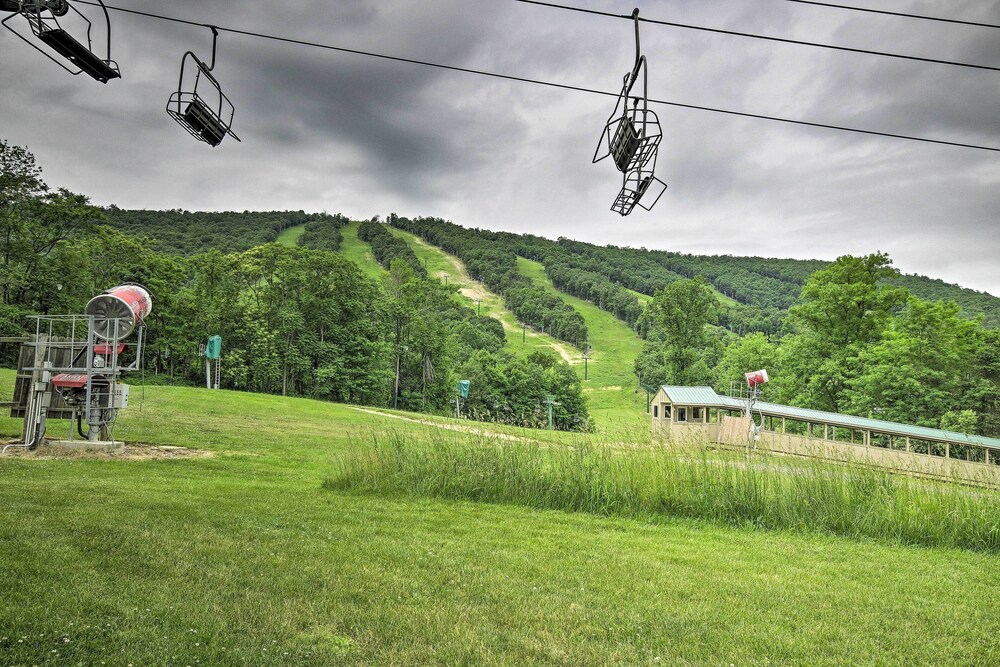 Spacious Mercersburg Home at Whitetail Resort - Property Image 13