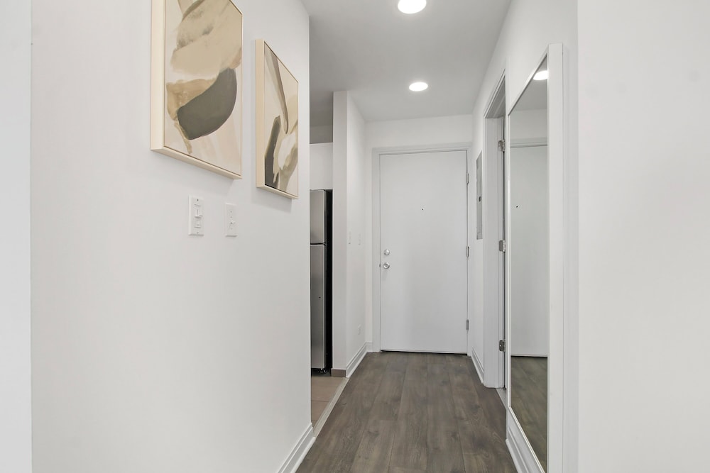 Chic Studio - Del Prado 418