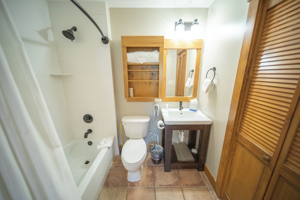 Summit County Vacations - Springs 8893 by SummitCove Vacation Lodging - Property Image 94