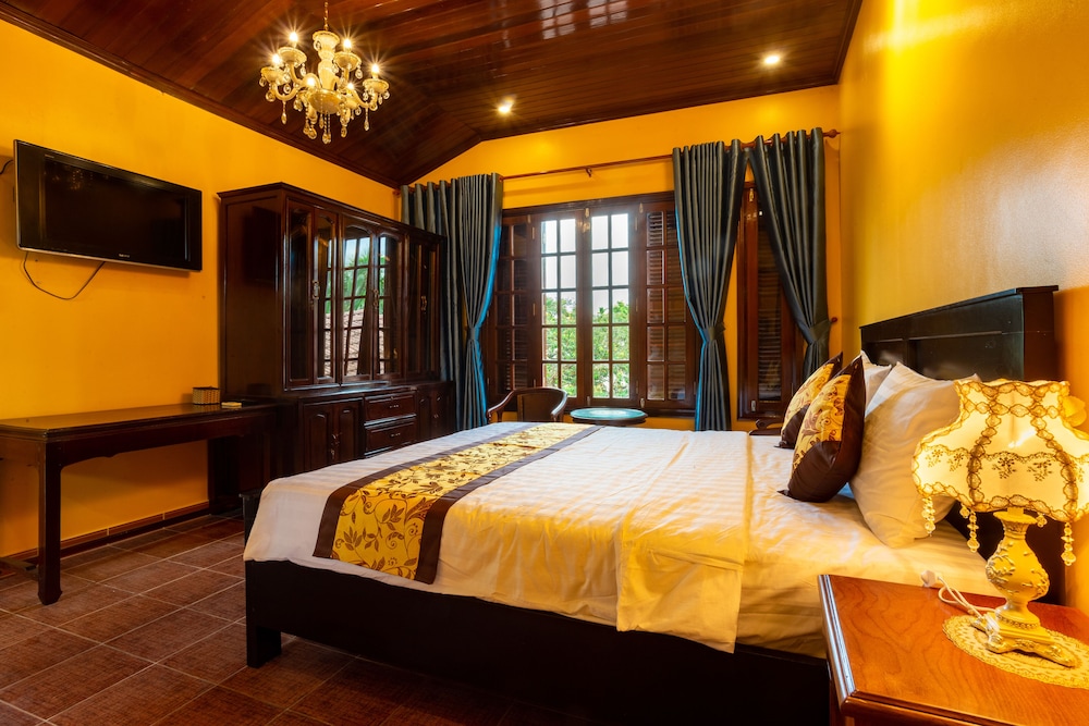 Dinh Villa view 5