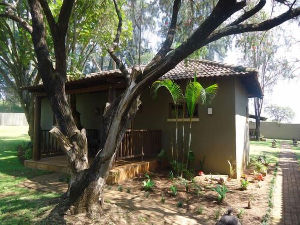 Tindlovu Country Lodge