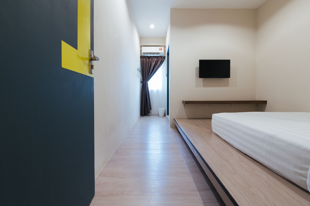A Hotel photo 4
