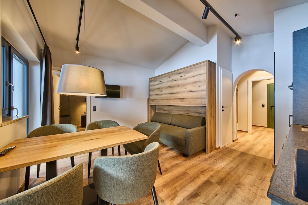 MiLa Apartments