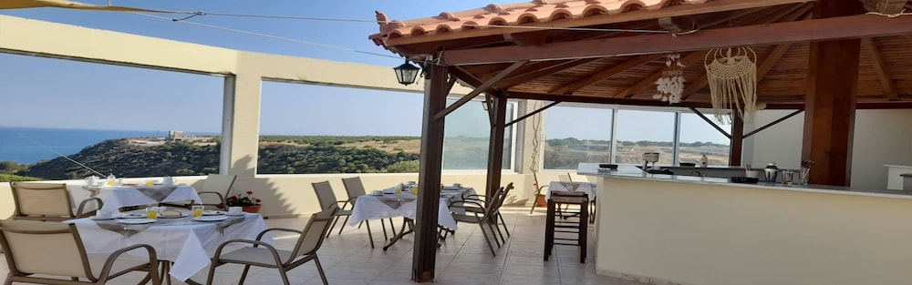 Lofos Panorama Apartments view 3