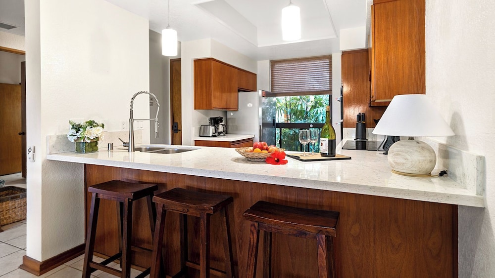 Ground Floor - In-unit Central AC - Vrkcv