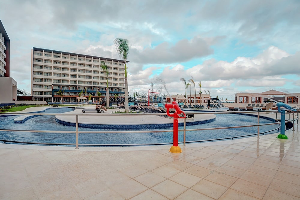 Jamaica Vacations - Royalton Blue Waters Montego Bay, An Autograph Collection All Inclusive Resort - Property Image 156