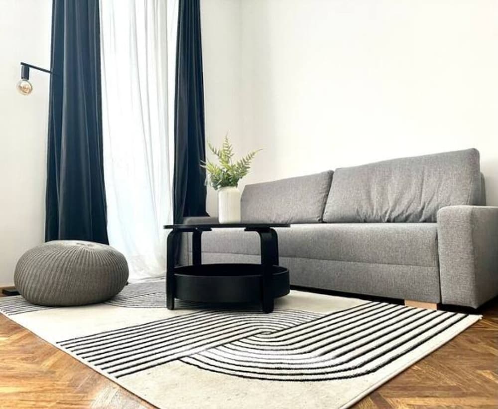Designer Apartments - Near Danube