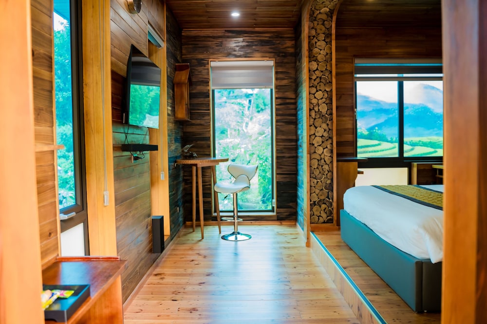 Kovie Hoa Lac Xanh Resort