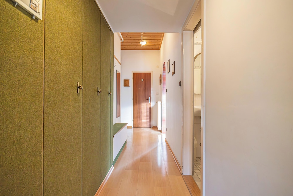 Beautiful 1BR Near Wiener Stadthalle