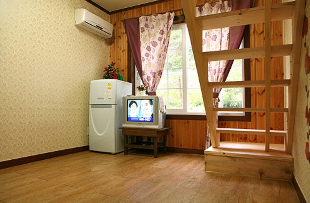 Namoo Namoo Pension